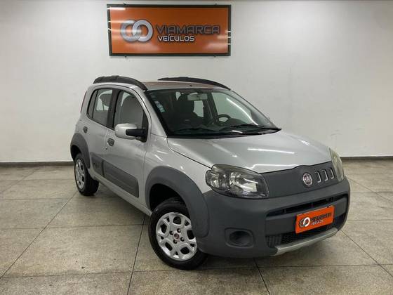 FIAT UNO 1.0 WAY 8V FLEX 4P MANUAL FIAT UNO 1.0 WAY 8V FLEX 4P MANUAL